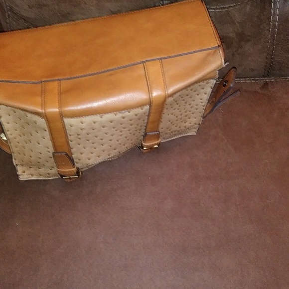 Purse - Picture 2 of 4